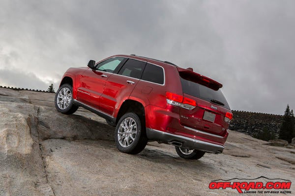 2014-Jeep-Grand-Cherokee-Action-Red-Rock-2-23-13