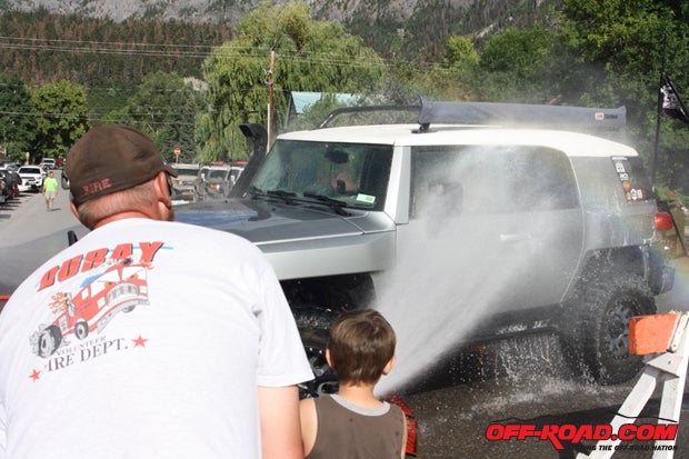 FJ Summit isnt over without the official donations-only Ouray Fire Department truck hose & wash, supported by the local high-school volleyball team. Last year, this netted $1600 in donations for the two groups.