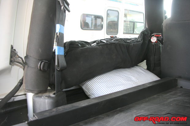 When its mounted on the drivers side, the sport bag can be mounted at any height, but we prefer it just above the window sill.