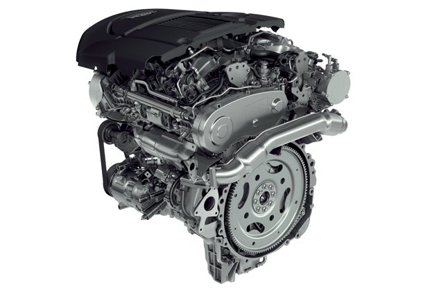 A new turbocharged V6 diesel engine will be featured on the Discover, which pumps out an impressive 443 lb.-ft. of torque.