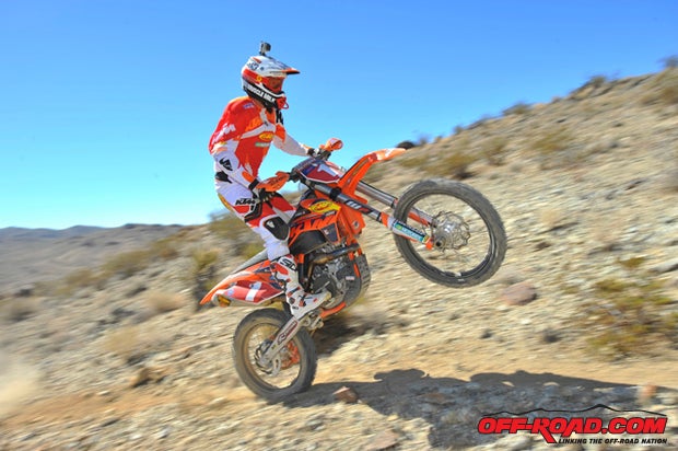 Kurt Caselli fought off a few challengers in the early going, but he owned the last half of the race for his second consecutive win and vaulted into the points lead for the first time this season.