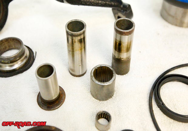 The independent suspension also uses these sleeves with the bearings which gives the bolt a way through.