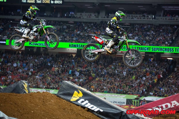 Adam Cianciarulo (46) earned the holeshot and jumped out to an early lead but was passed by Martin Davalos (31). 