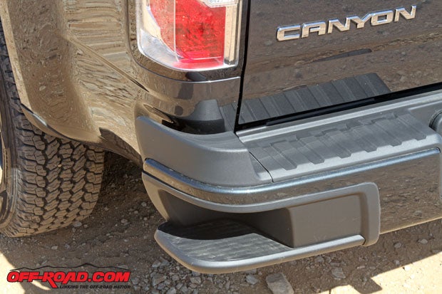 These are steps that we do appreciate on the Canyon. The Canyon's Cornerstep bumper is the only bed-step option of the trucks tested.