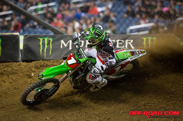 Ryan Villopoto still holds a dominant 30-point lead on the second-placed Ryan Dungey. 