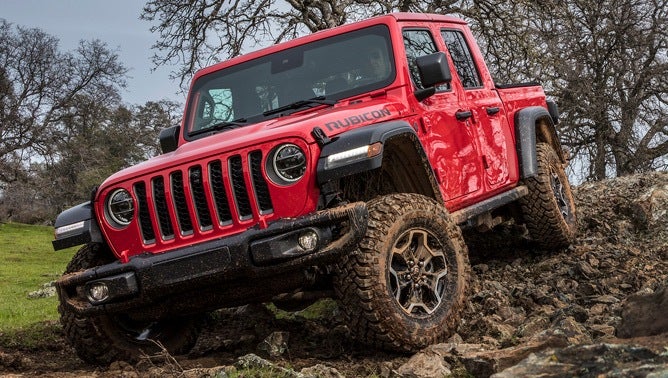 Best Jeep Gladiator Tires For Off-Roading and Everyday Use 