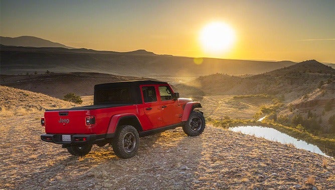 Best Jeep Gladiator Tonneau Cover Options