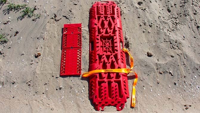 dedc foldable traction mat size comparison to boulder industries traction board