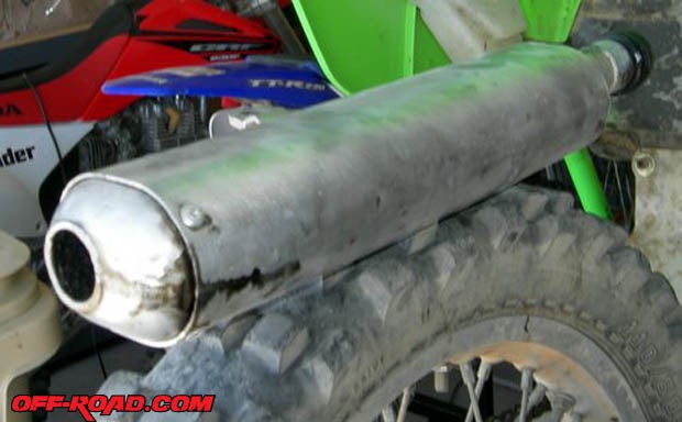 A quick look at the tip revealed a whole lot of crud coming out of the muffler.