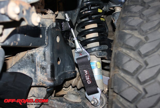LEAD-Limiting-Strap-Off-Road-Suspension-