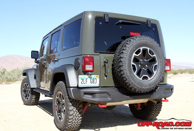 An upgraded steel rear bumper is found on the Rubicon Hard Rock, which features eye-catching red tow hooks should a fellow off-roader need recovery, or should you get in over your head! 